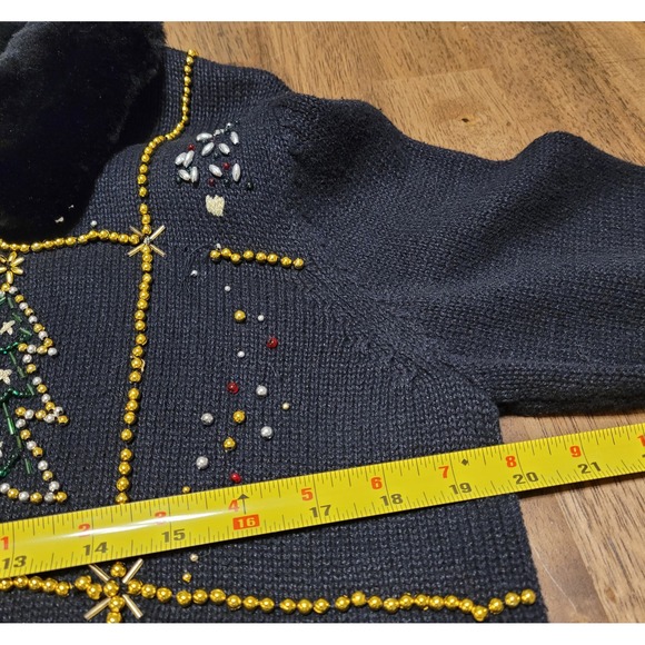 Studio Joy Sweater Cardigan Women M Black Beaded Christmas Trees Faux Fur Collar - Picture 8 of 11